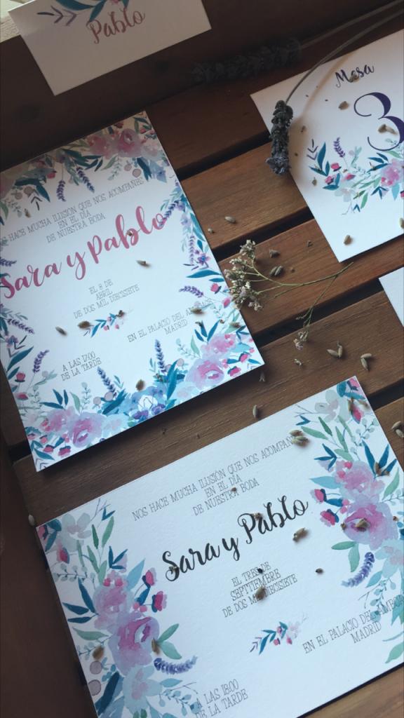 En el jardín by Tu Día Perfecto Wedding Planner: invitaciones de boda románticas, invitaciones de boda provenzales: lavandas, rosas y flores silvestres. Romantic wedding stationery, lavender, rosas and wild flowers.
