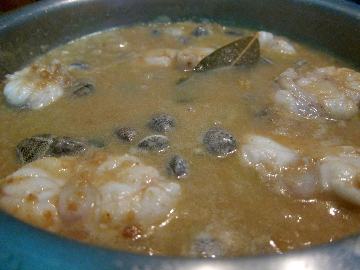 rape-guisado-almejas-salsa-almendras-10