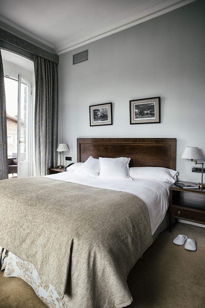 Escapada-San-Sebastian-Hotel-Villa-Soro-Dormitorio-by-Maria-Algara-Regas