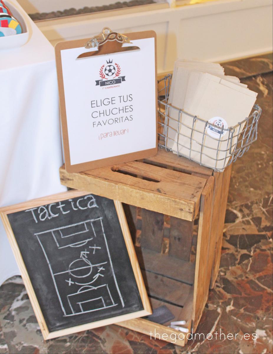 mesa dulce temática futbol - mesa dulce futbol vintage - mesa dulce barça 2