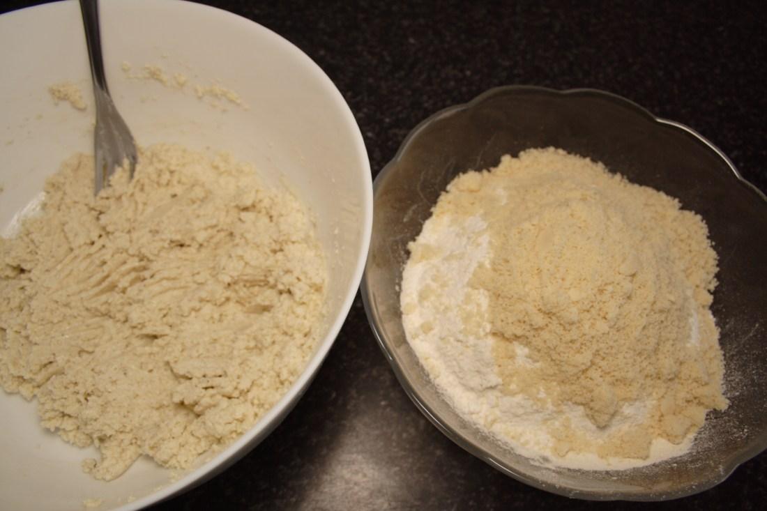 galletas-de-queso-crema-y-almendras-2