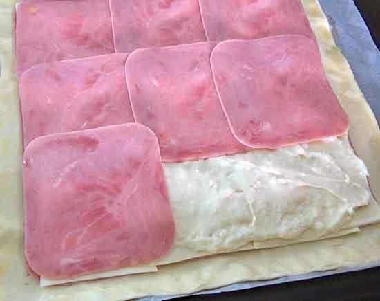 Empanada de jamón y queso