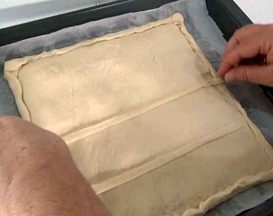 Empanada de jamón y queso