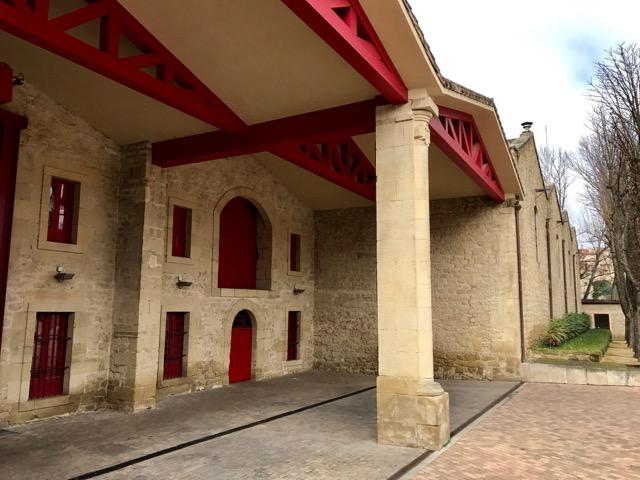 Entrada a la Bodega Marqués de Riscal