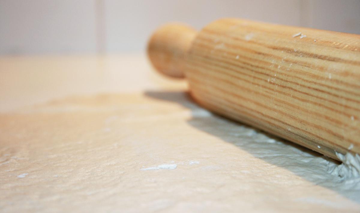 Masa pizza casera jamón tomate queso