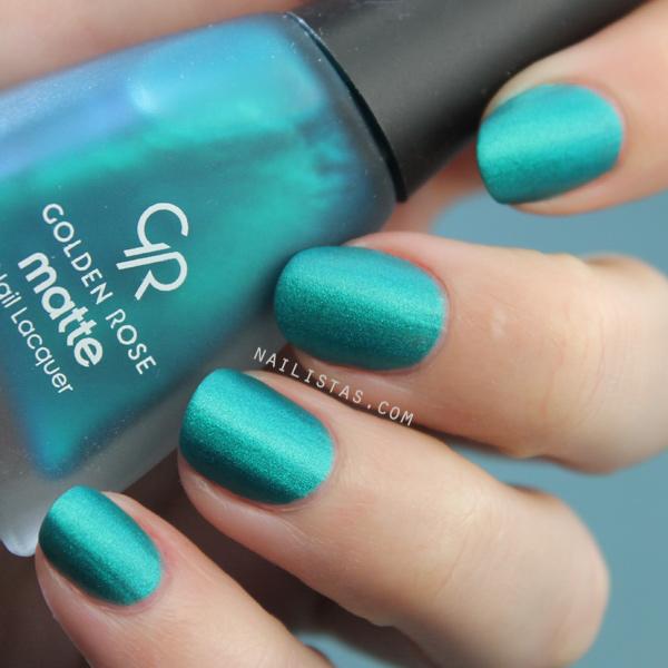 Matte Lacquer 15 Golden Rose Swatch