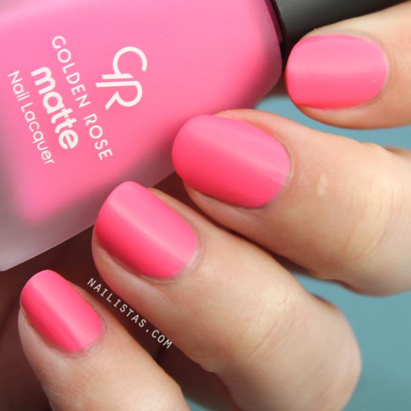 Matte Lacquer 21 Golden Rose Swatch
