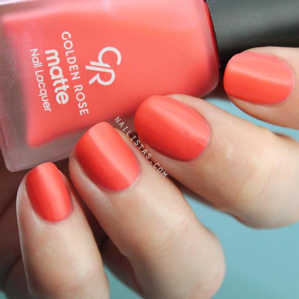 Matte Lacquer 13 Golden Rose Swatch