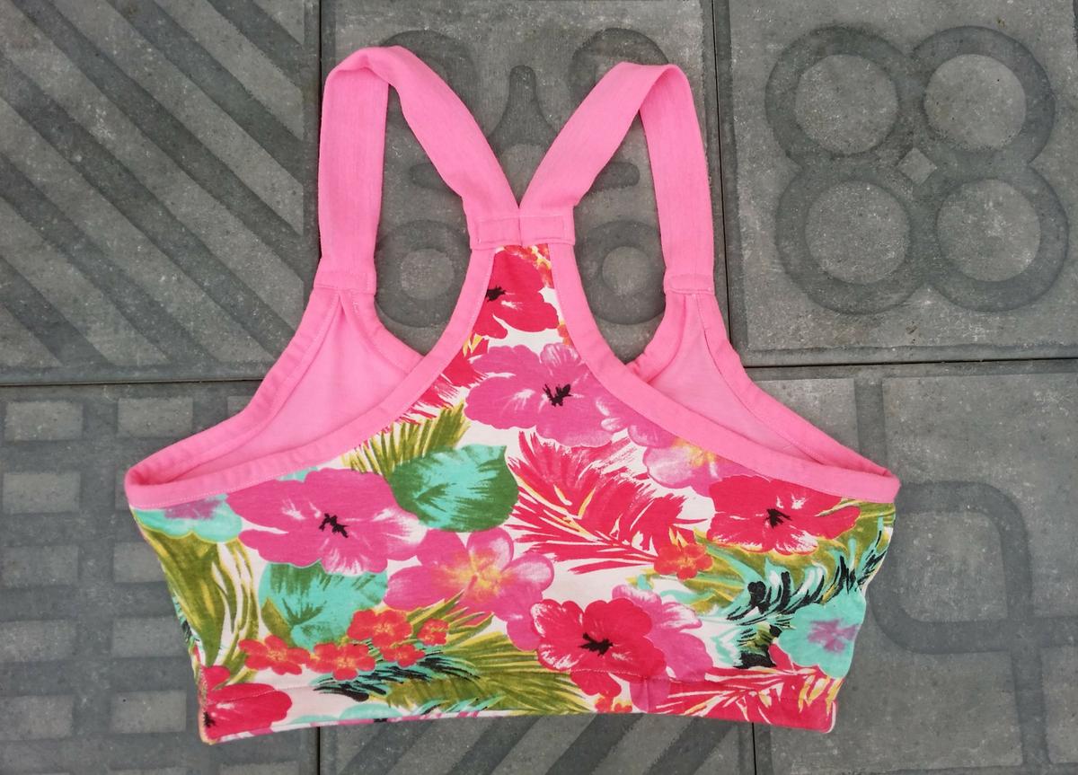 Top deportivo sin patrón