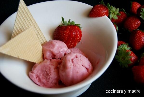 helado de fresas bajo en calorías