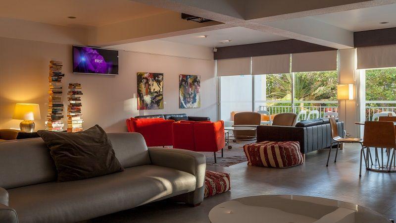 hotel-londres-gallerybarguest2