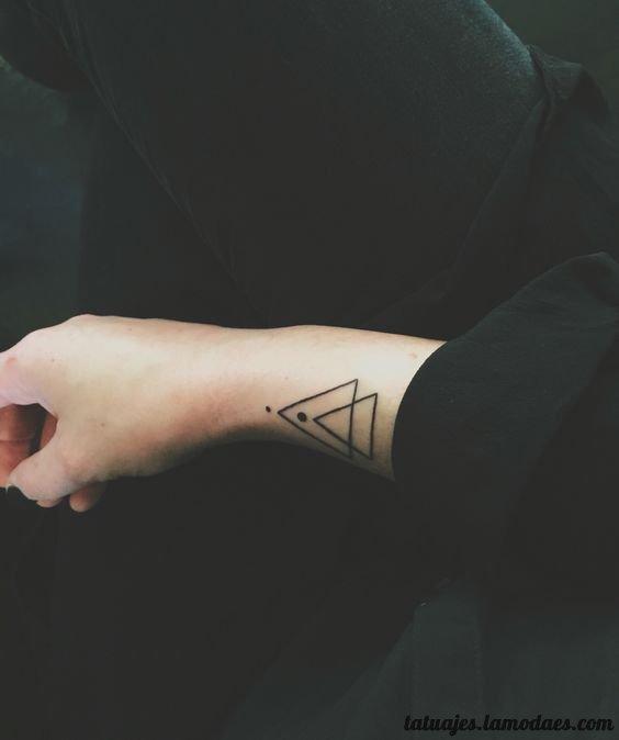Tatuajes de Triangulos, Diseños y Significado