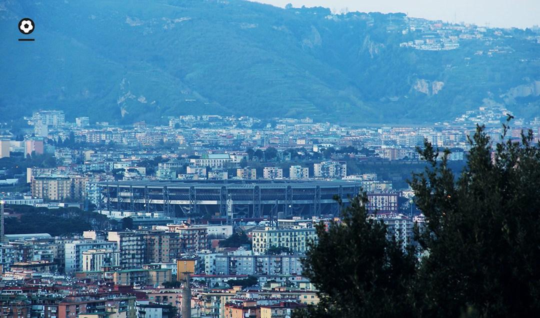 El estadio San Paolo desde Posillipo (Nápoles)