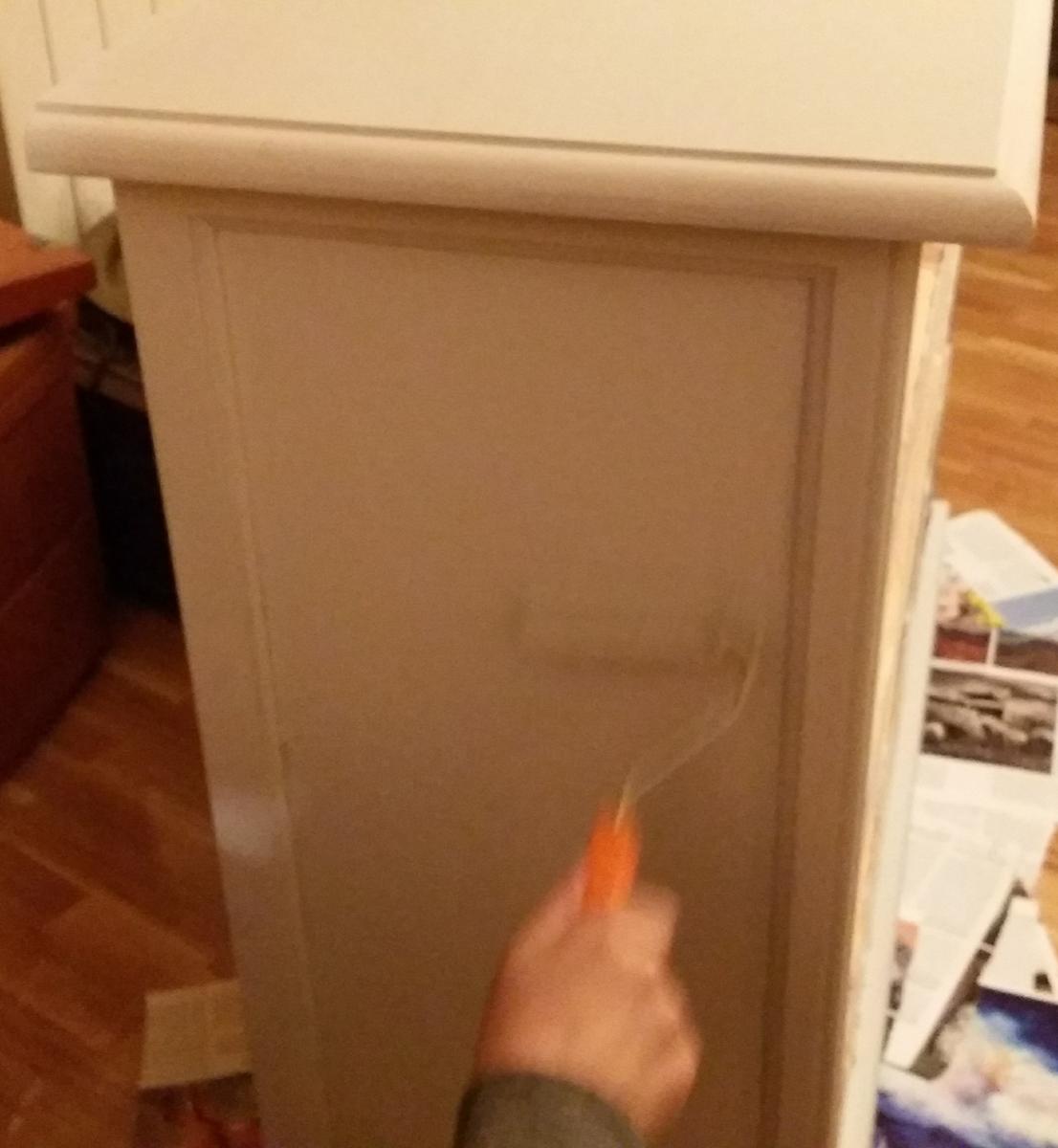 Pintamos con pintura a la tiza gris hielo