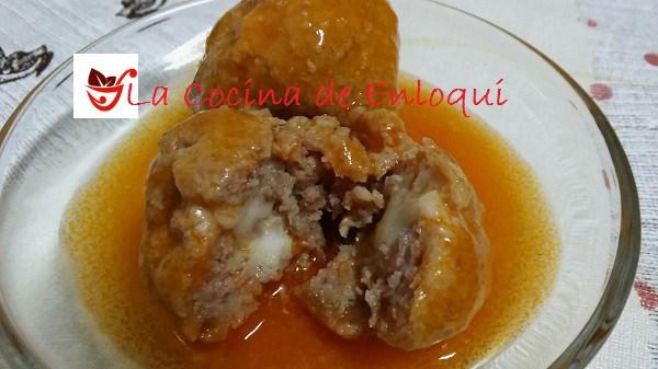 Albóndigas rellenas de queso