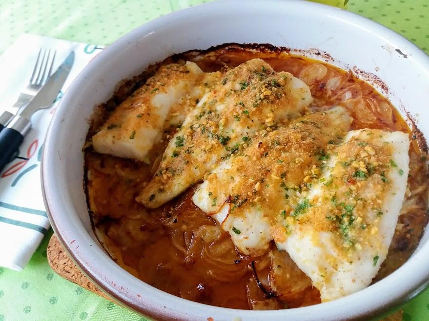 merluza-al-horno-con-patatas