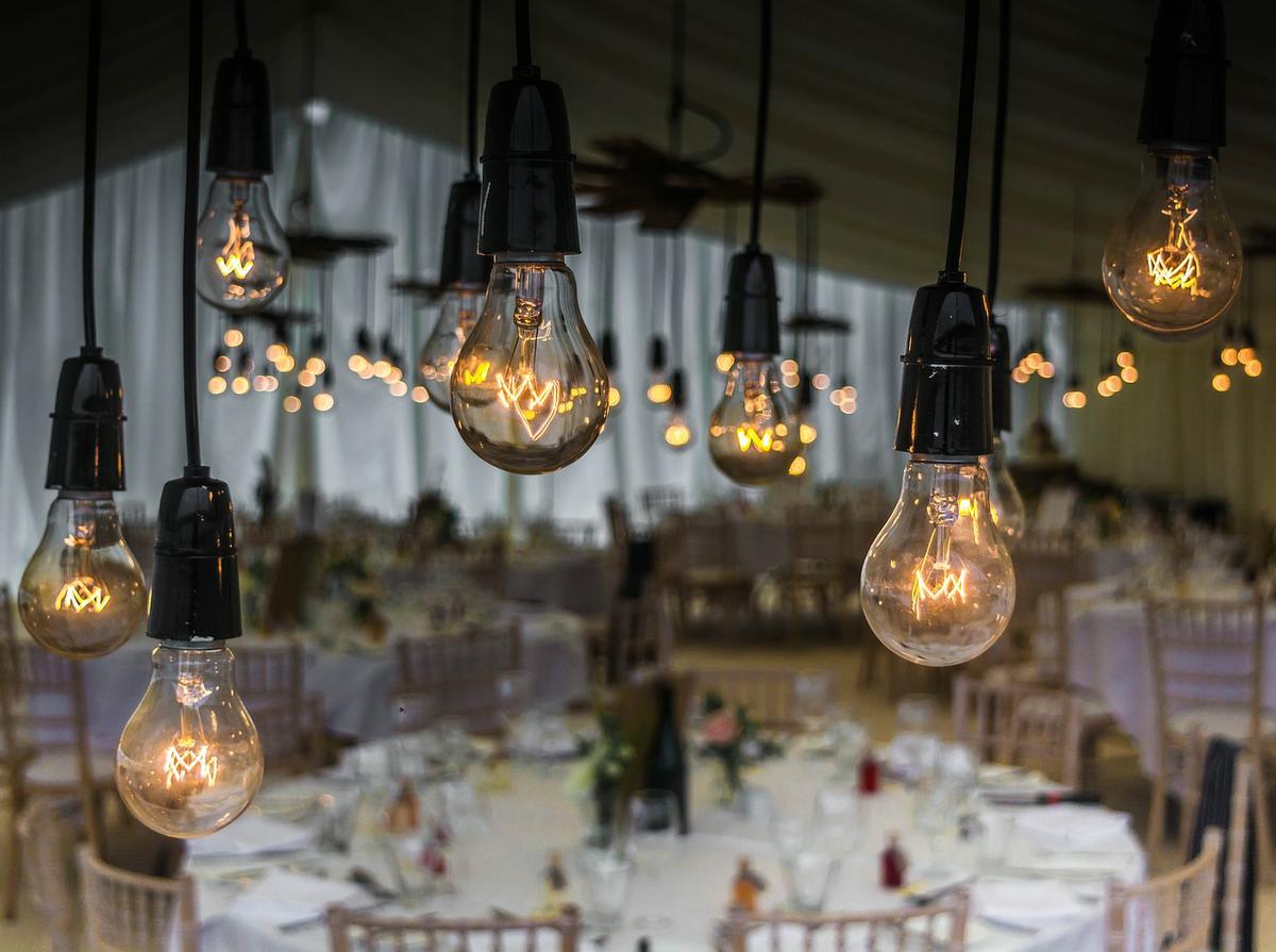 wedding-1937022_1280.jpg