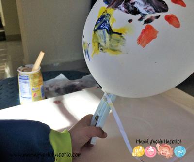 Pintar con globos. Actividad creativa para niños - Mamá Psicóloga Infantil