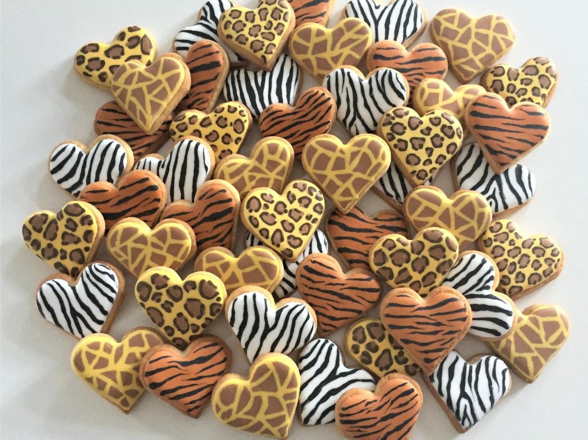 doctorcookies animal print cookies (1)