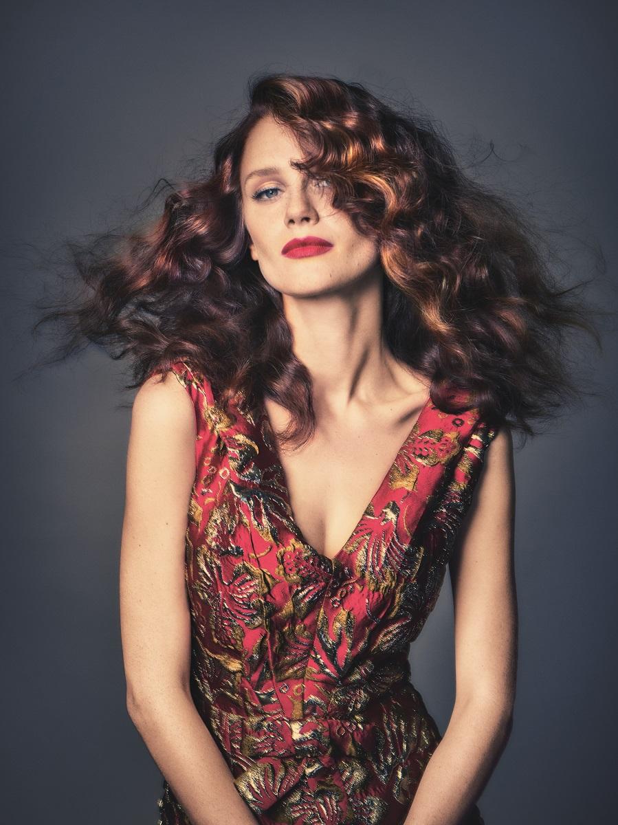 Opulent Schwarzkopf melena larga rizada