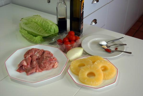 ensalada-templada-de-pollo-y-piña ingredientes
