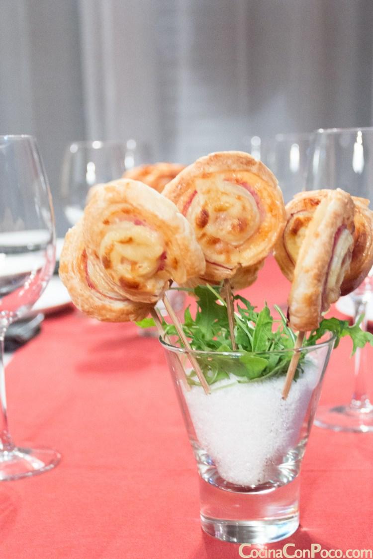 piruletas de hojaldres.jpg