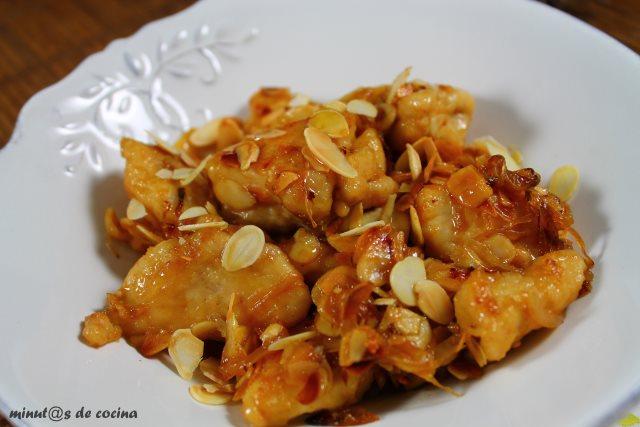 pollo con almendras (chino)