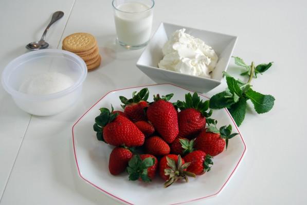vasitos-de-queso-y-fresas ingredientes