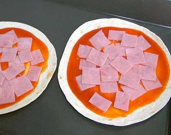 Pizza express con jamón y doble de queso