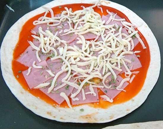 Pizza express con jamón y doble de queso