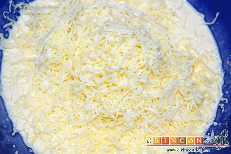 Quiche Lorraine, añadir el queso rallado
