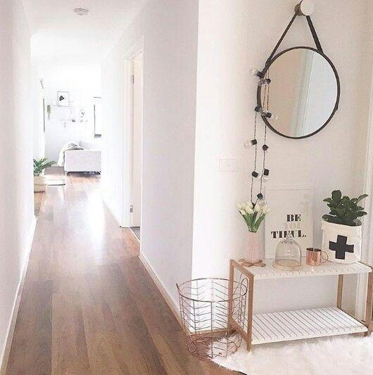 Decorar una entrada con estilo nórdico y funcional en pocos metros