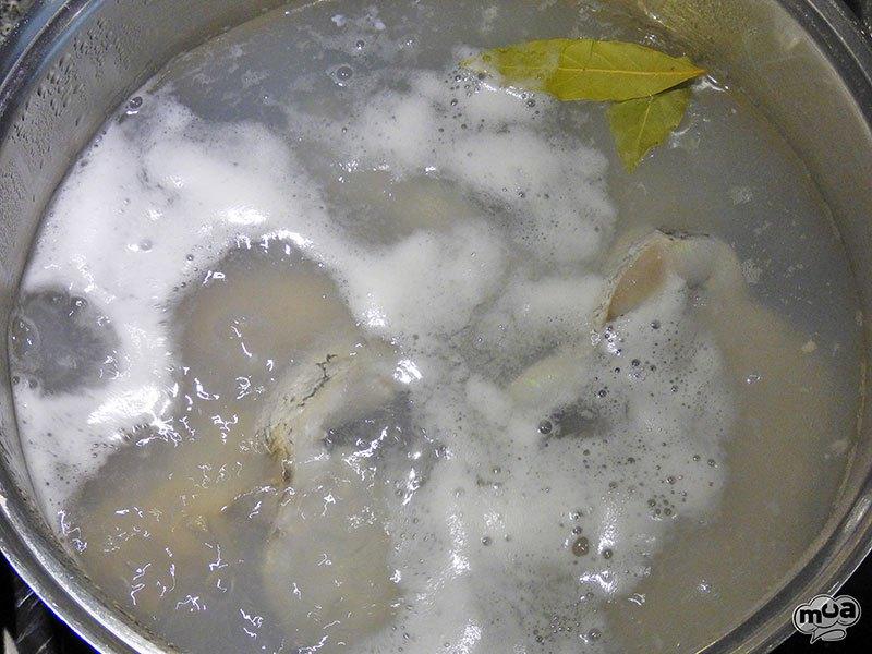 Brazo de patata con rape y merluza