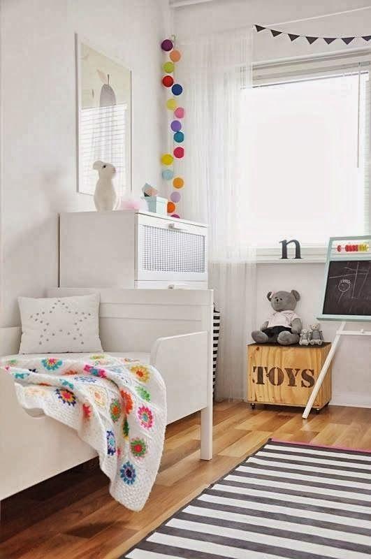Habitación de estilo nórdico infantil