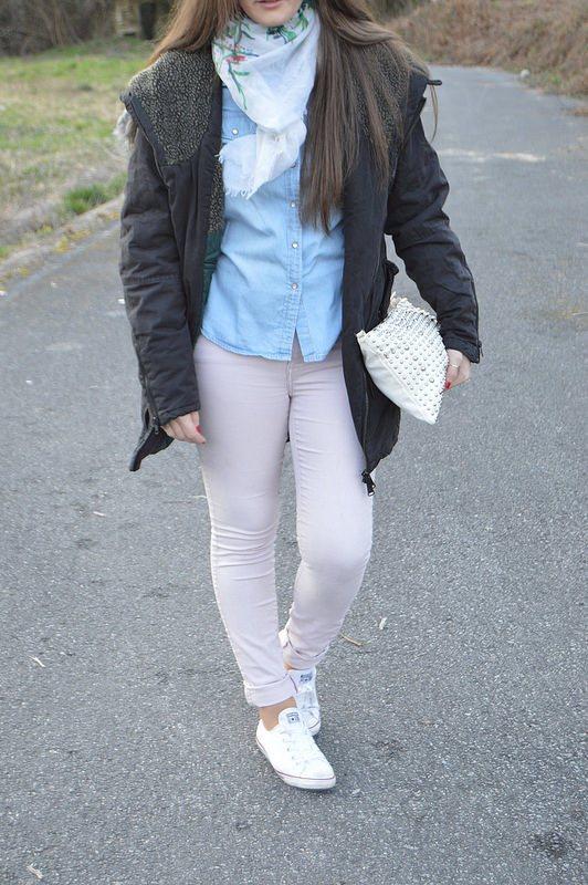 look-parka-gris-lluvia-pull-and-bear (6)