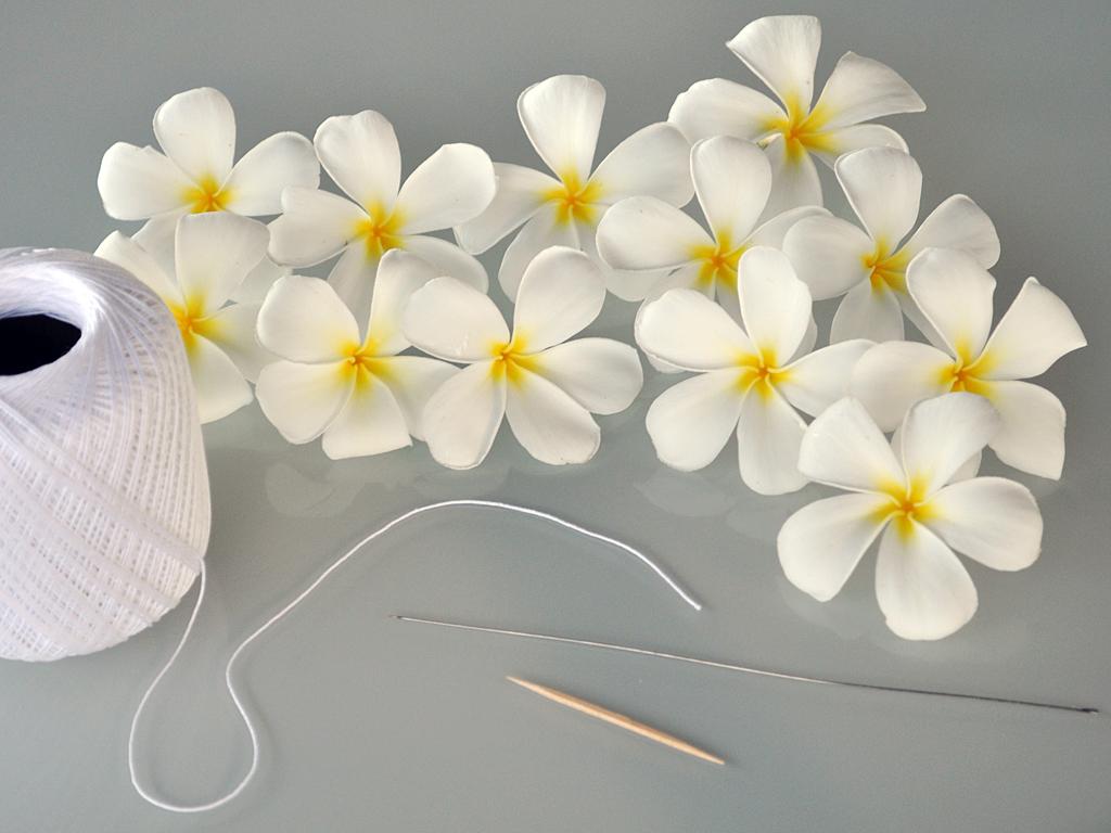 Plumeria para hacer collares