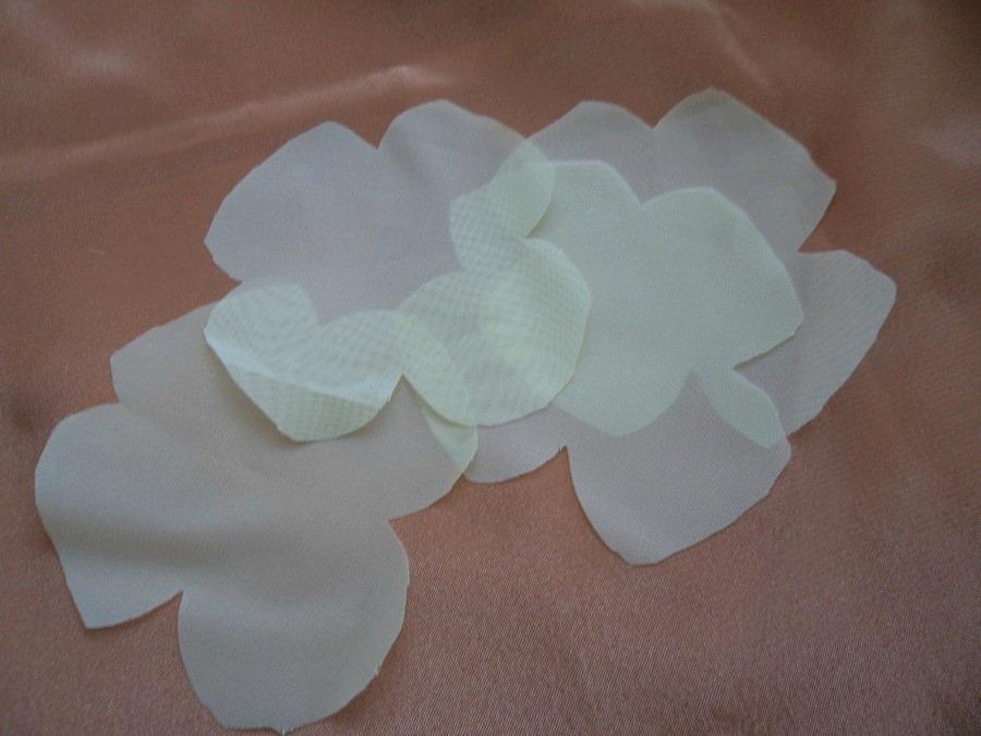 rosa inglesa de organza