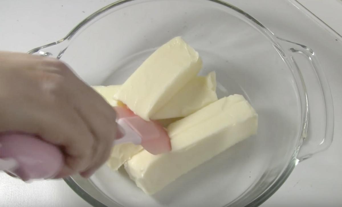 Mantequilla con ajo-hierbas aromáticas-casero-by aliciaborchardt