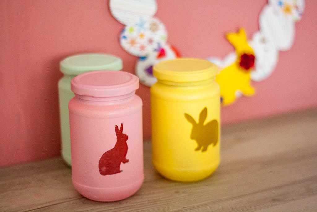 manualidades para pascua: botes de vidrio