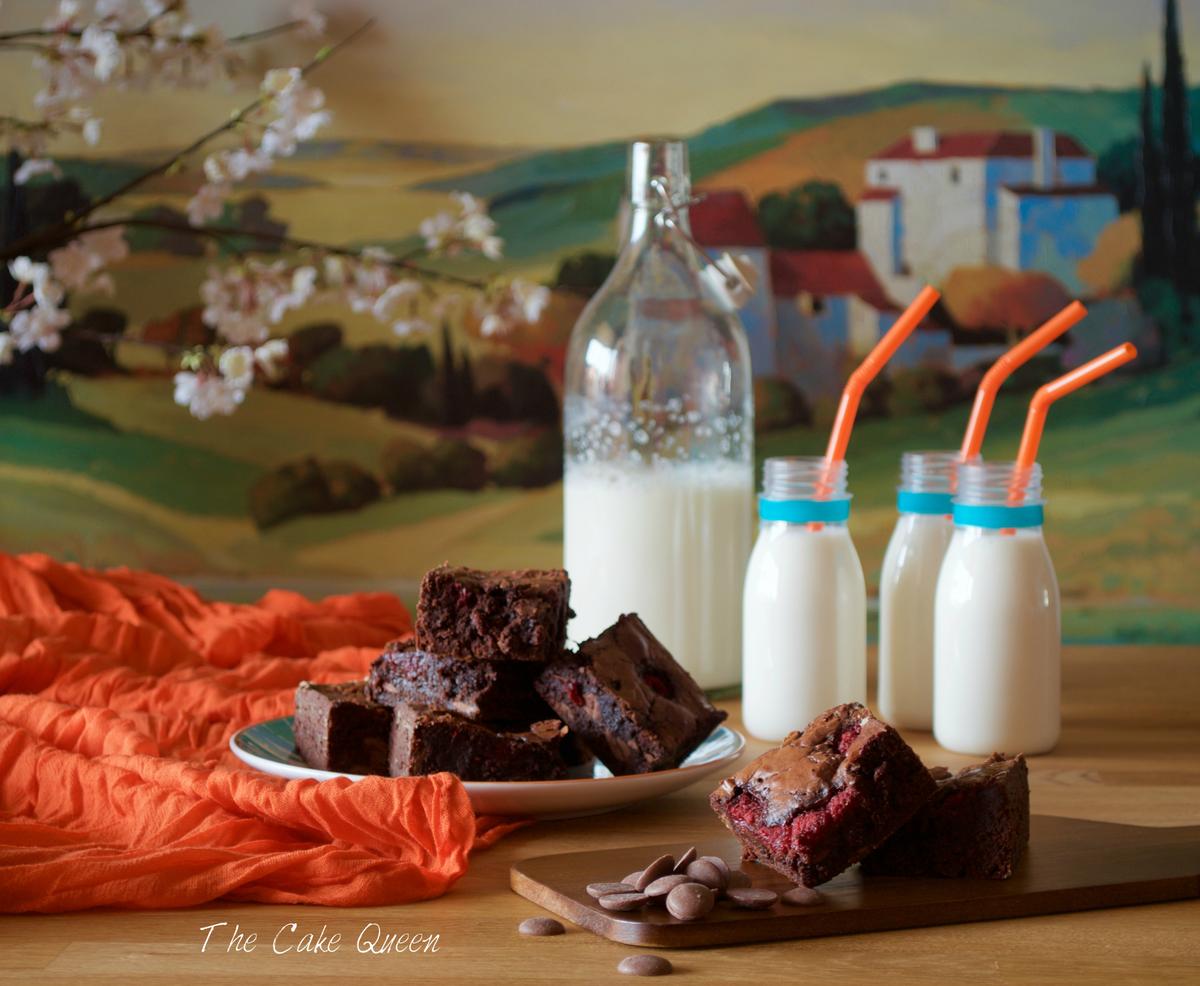 brownie con frambuesas