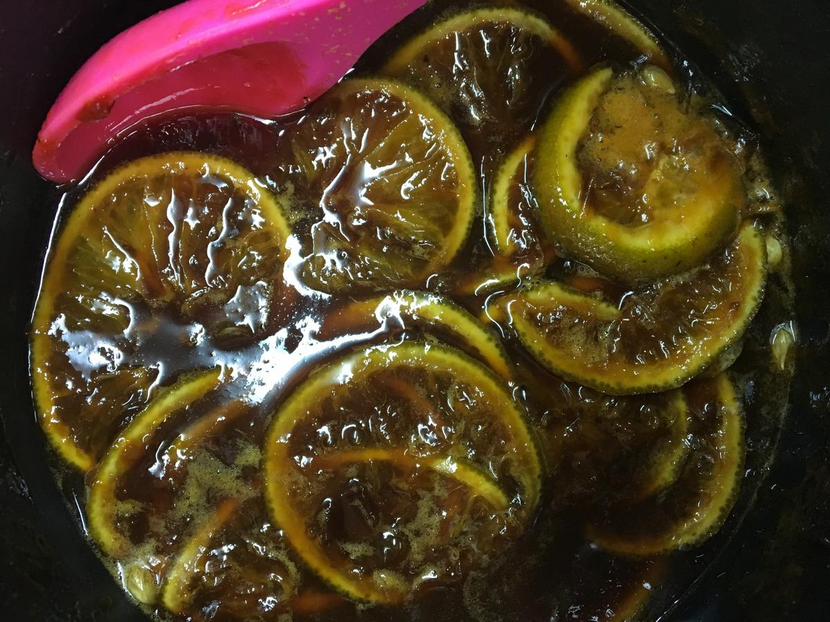 Naranja en tajadas caramelizada