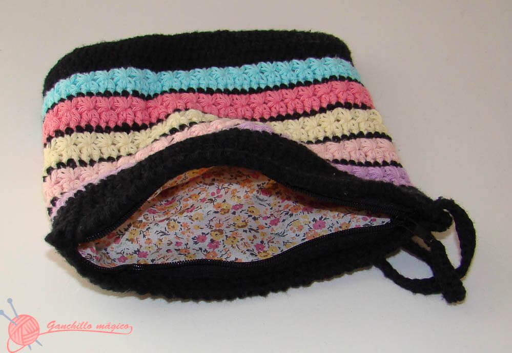 Neceser Multicolor en Ganchillo Punto Manzanilla 2