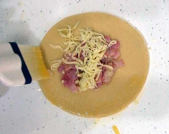 Empanadillas de queso y bacon