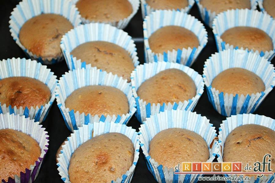 Bocados de yogur y fresa, hornear hasta que queden doraditas