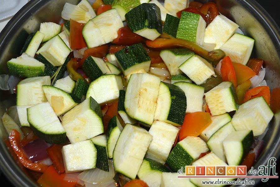 Pisto con bacalao y ajos tiernos, añadirlos
