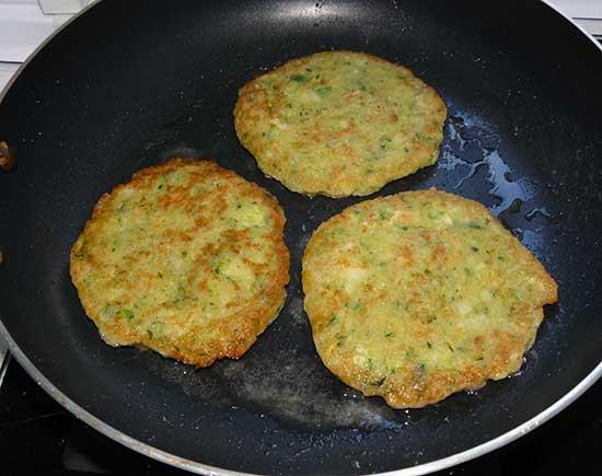 Hamburguesas de calabacín y queso