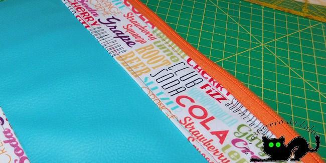 Asentamos las cremalleras con una costura exterior