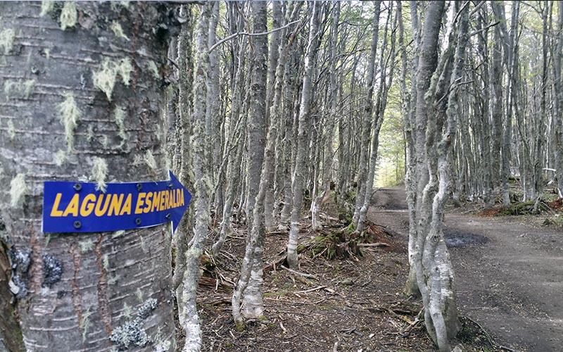 laguna esmeralda - ushuaia