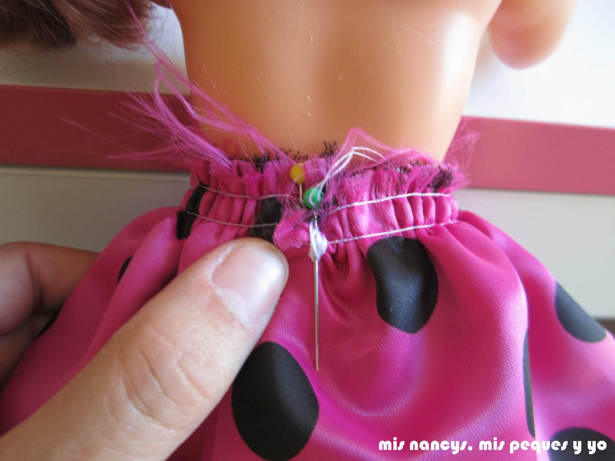 mis nancys, mis peques y yo, Tutorial falda fruncida con tul para Nancy y niñas, probar la falda