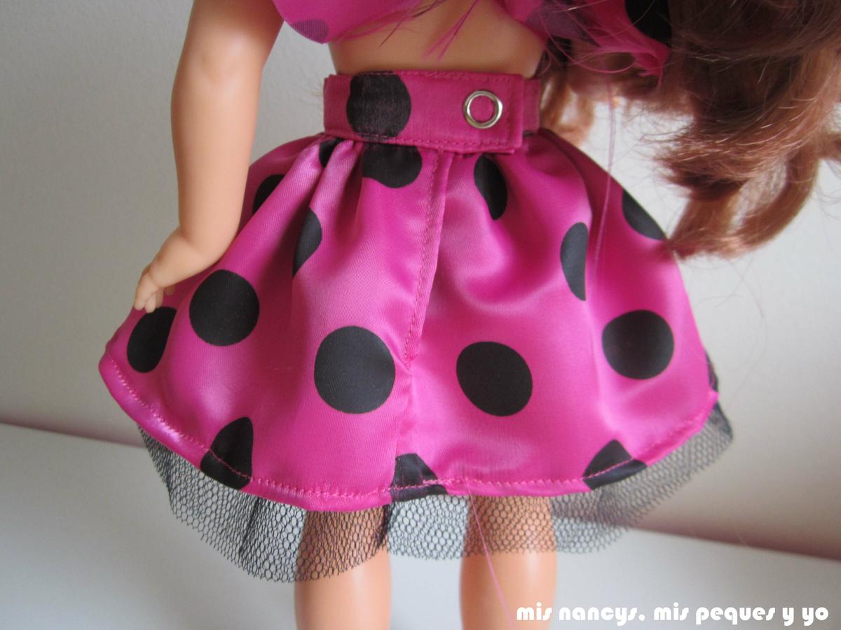mis nancys, mis peques y yo, Tutorial falda fruncida con tul para Nancy y niñas, detalle falda por detrás